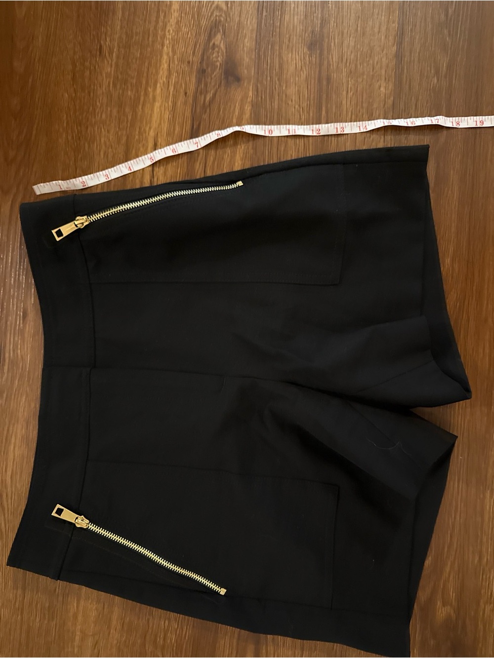WHBM Dress Shorts with Gold Zipper Detail